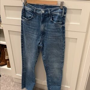 MOTHER size 27 The Hustler ankle fray Mid-Wash Blue Denim Jeans